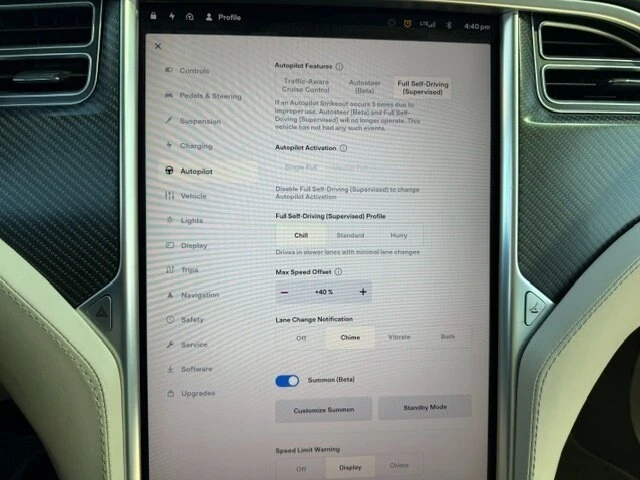 2017 Tesla Model X - Image 11 of 12