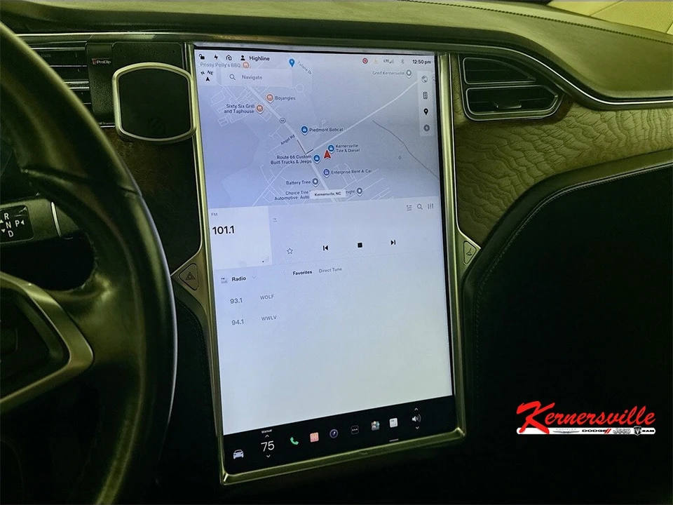 2017 Tesla Model X - Image 17 of 21