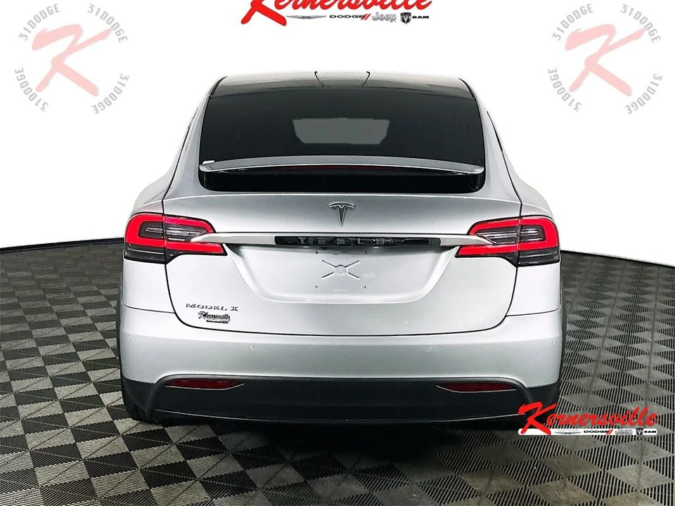 2017 Tesla Model X - Image 6 of 21