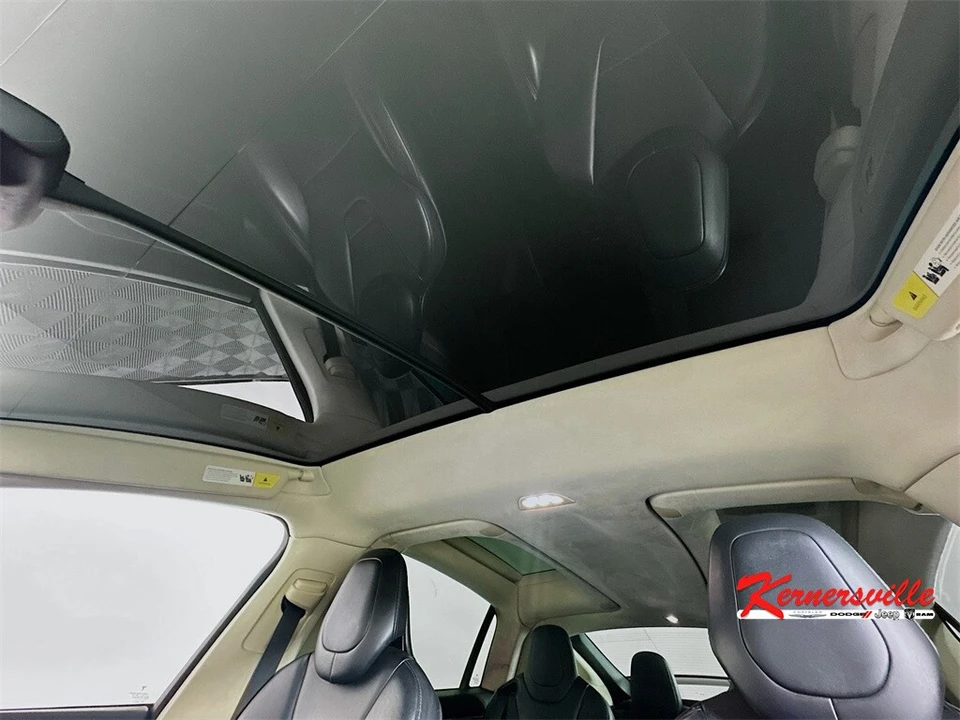 2017 Tesla Model X - Image 21 of 21