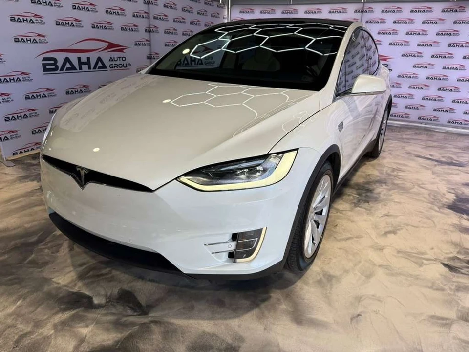 2017 Tesla Model X - Image 2 of 21