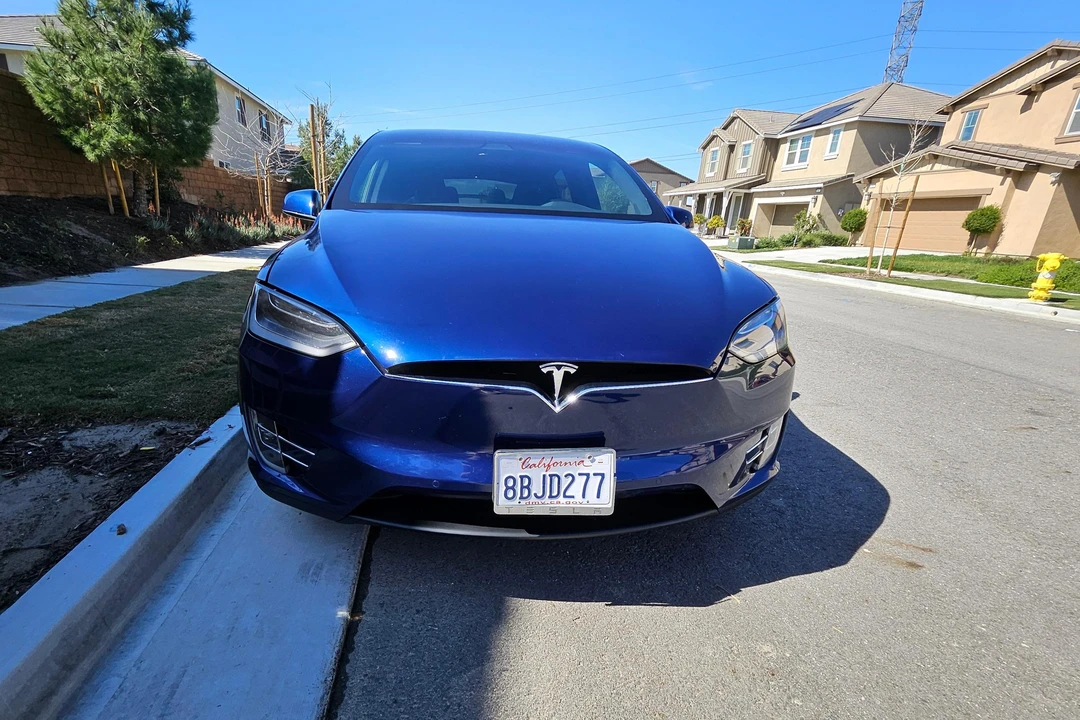 2017 Tesla Model X - Image 7 of 31
