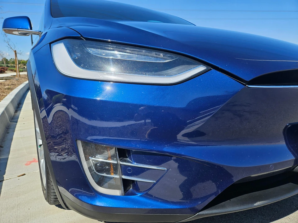 2017 Tesla Model X - Image 27 of 31