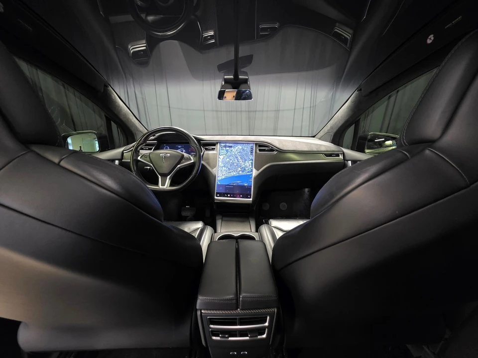 2017 Tesla Model X - Image 2 of 21