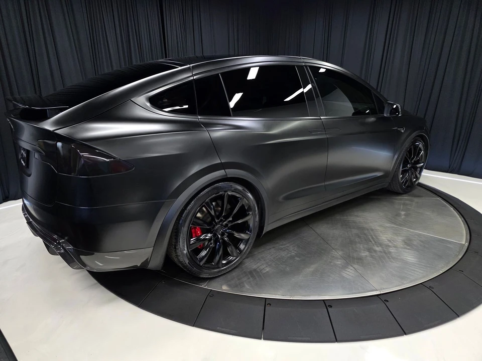 2017 Tesla Model X - Image 12 of 21