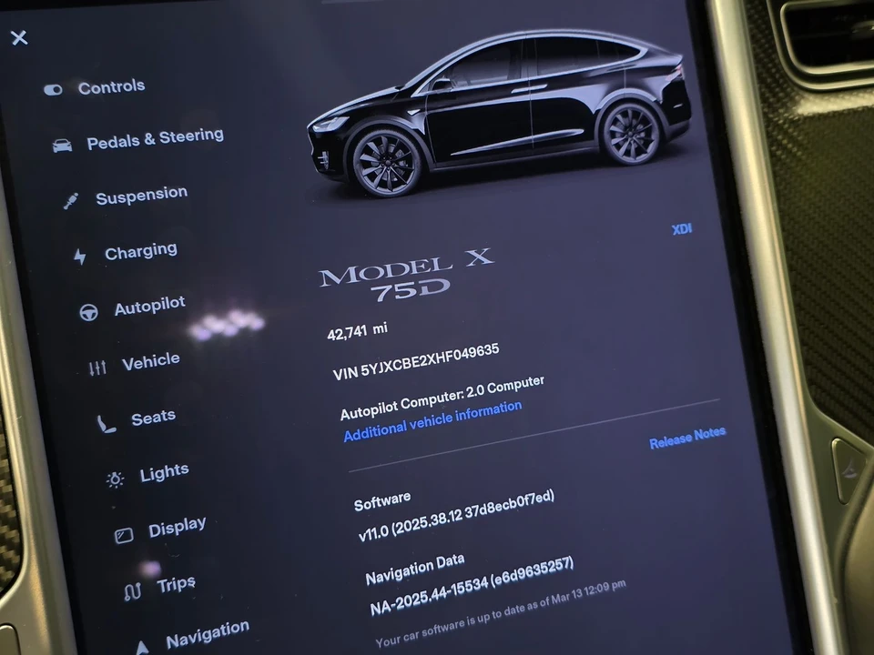 2017 Tesla Model X - Image 4 of 21