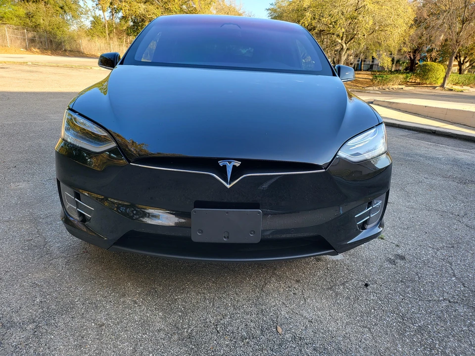 2017 Tesla Model X - Image 7 of 31
