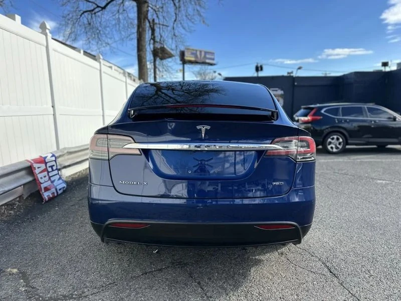 2017 Tesla Model X - Image 6 of 12