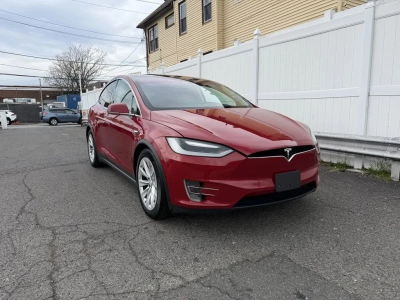 2017 Tesla Model X - Image 3 of 12