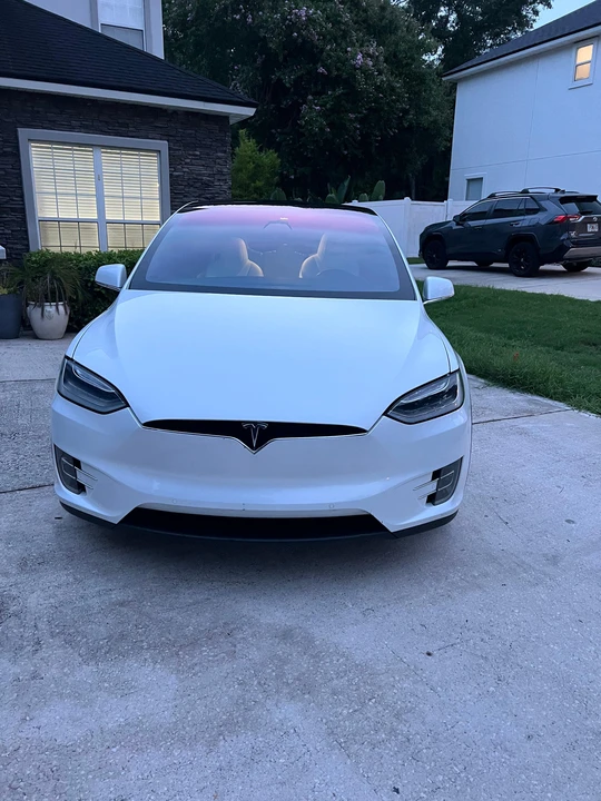 2017 Tesla Model X - Image 6 of 31