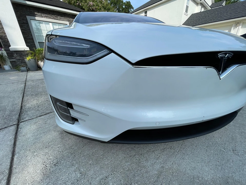 2017 Tesla Model X - Image 18 of 31