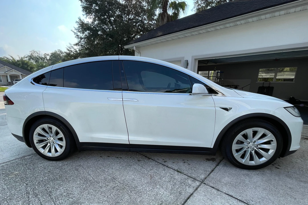 2017 Tesla Model X - Image 3 of 31