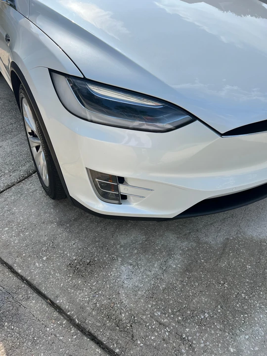 2017 Tesla Model X - Image 20 of 31