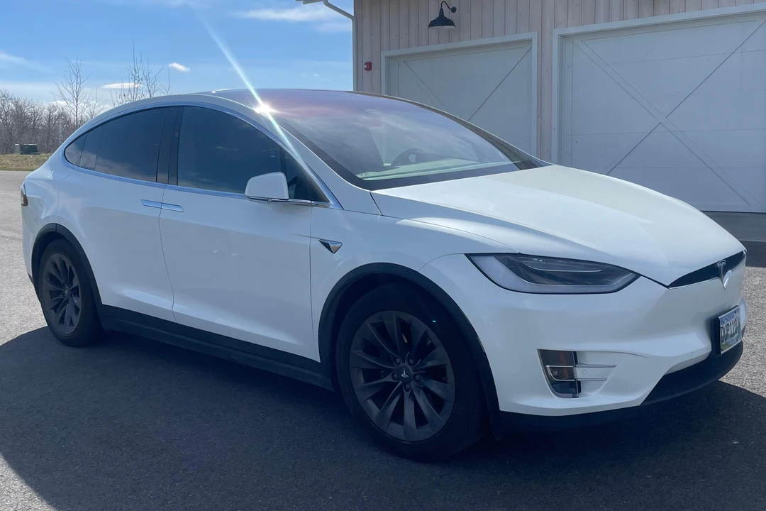 2017 Tesla Model X - Image 3 of 31