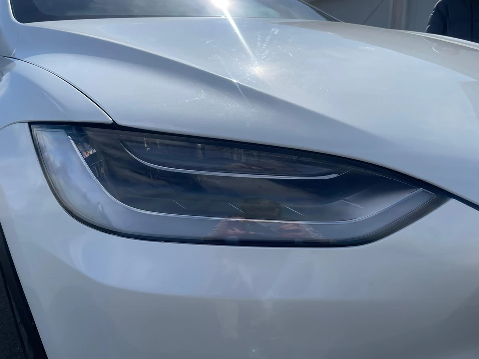 2017 Tesla Model X - Image 16 of 31