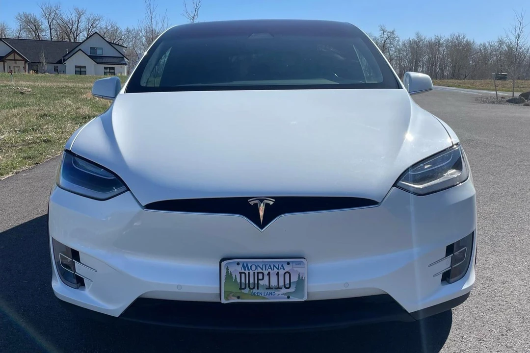 2017 Tesla Model X - Image 6 of 31