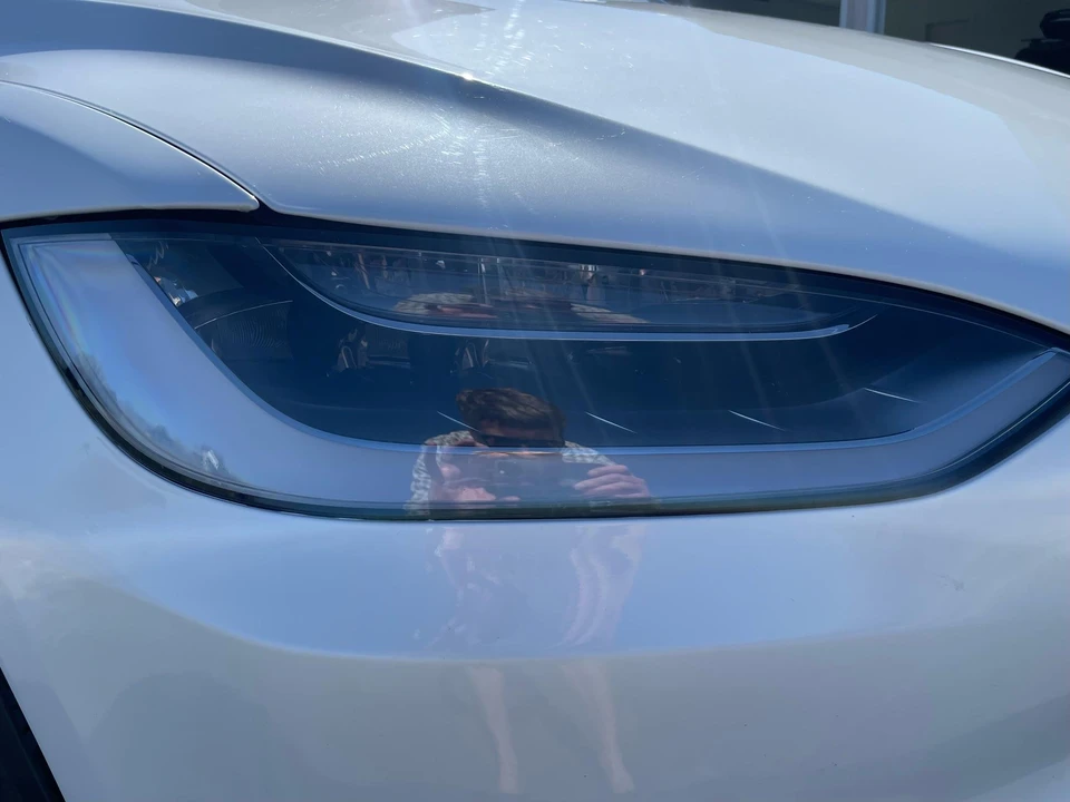 2017 Tesla Model X - Image 17 of 31
