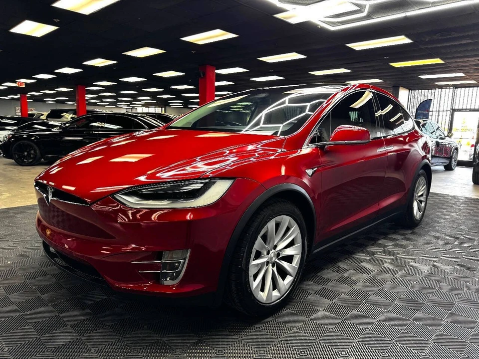 2017 Tesla Model X - Image 6 of 21