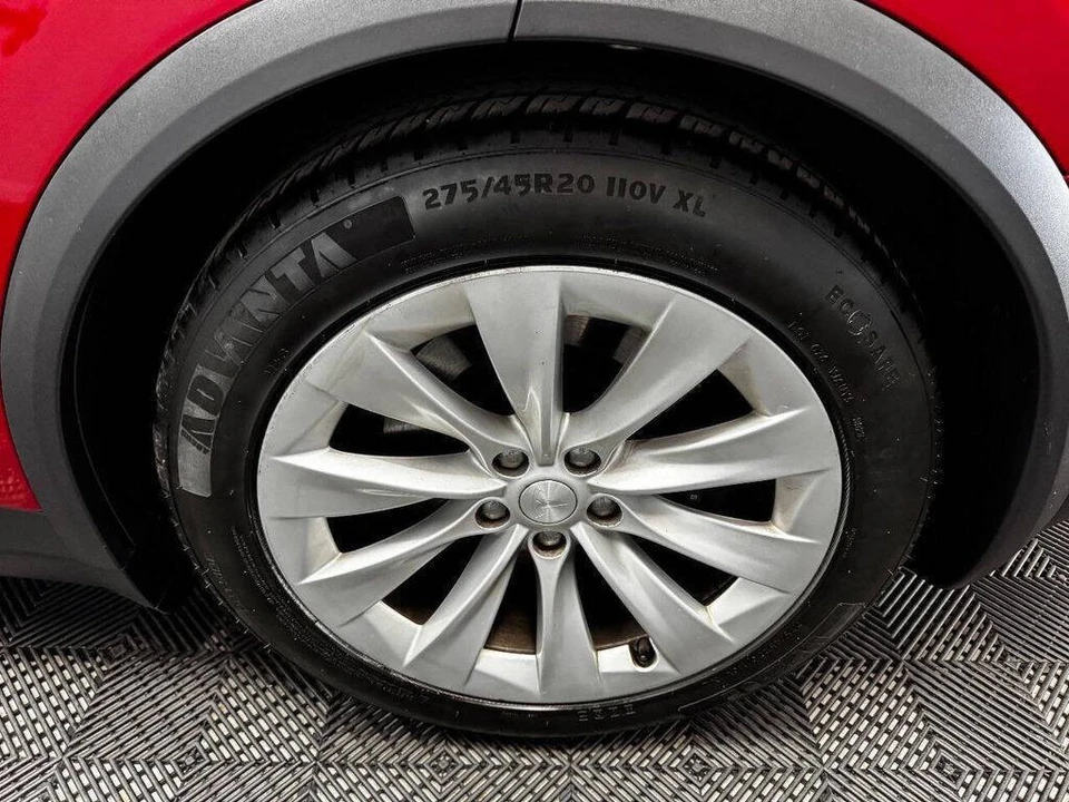 2017 Tesla Model X - Image 20 of 31