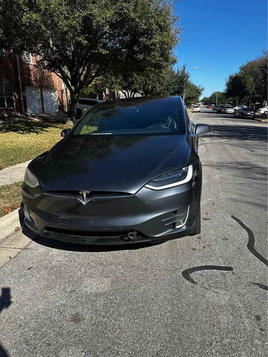 2017 Tesla Model X - Image 3 of 8