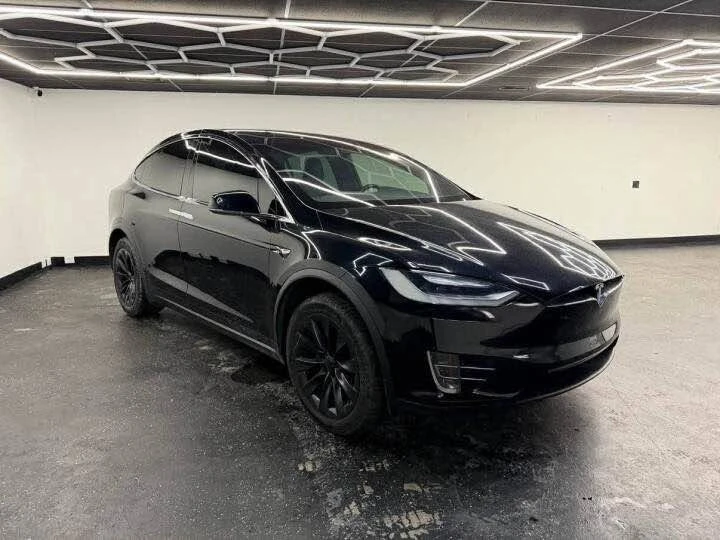2017 Tesla Model X - Image 3 of 12