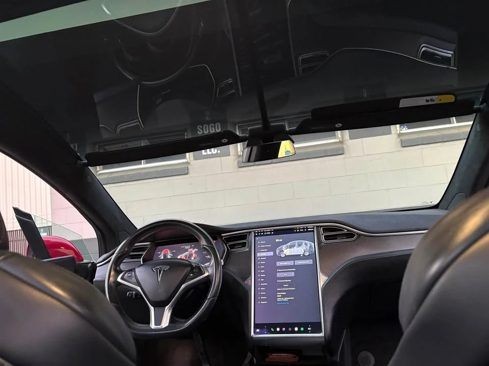 2017 Tesla Model X - Image 12 of 19