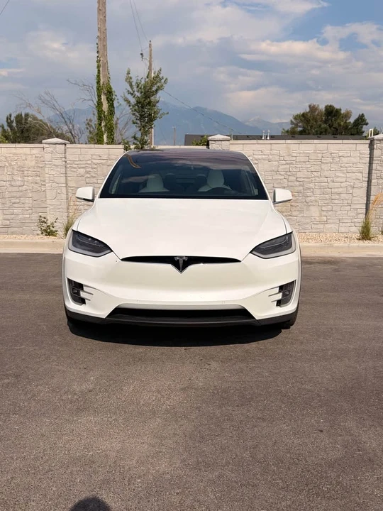2017 Tesla Model X - Image 3 of 14