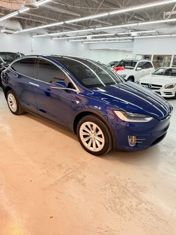 2017 Tesla Model X - Image 14 of 21