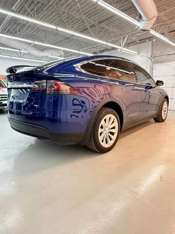 2017 Tesla Model X - Image 11 of 21