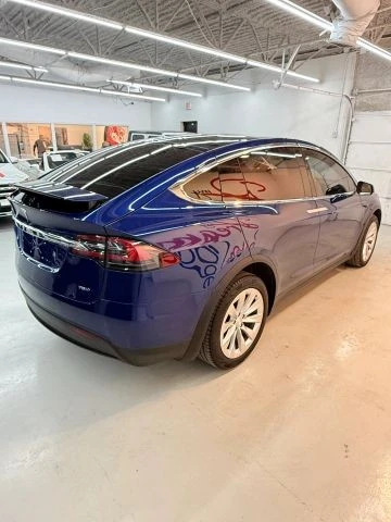 2017 Tesla Model X - Image 10 of 21