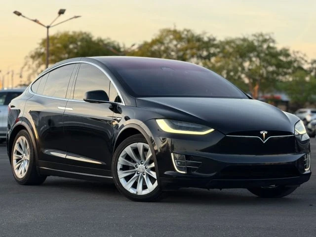 2017 Tesla Model X - Image 3 of 21