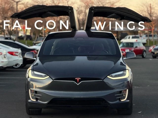 2017 Tesla Model X - Image 10 of 21
