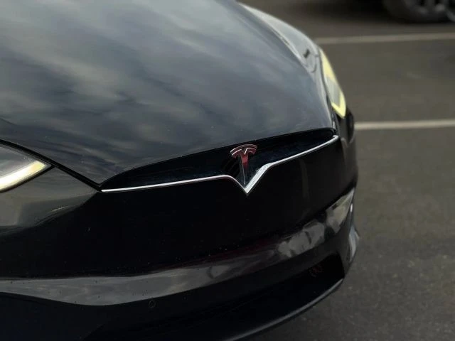 2017 Tesla Model X - Image 4 of 12