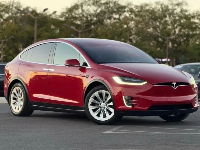 2017 Tesla Model X - Image 3 of 12