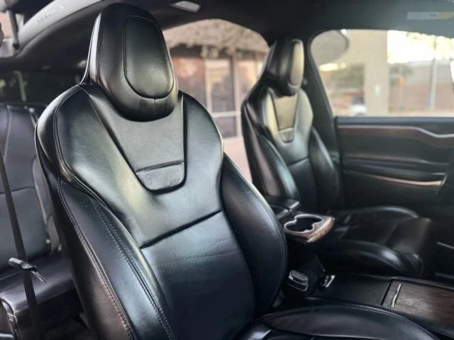 2017 Tesla Model X - Image 13 of 21