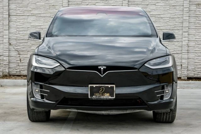 2017 Tesla Model X - Image 8 of 21