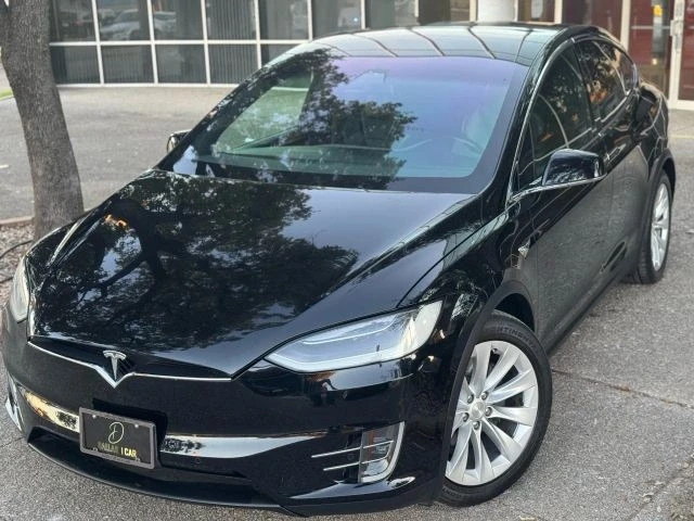 2017 Tesla Model X - Image 2 of 21