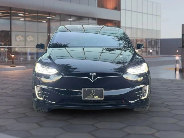 2017 Tesla Model X - Image 9 of 21