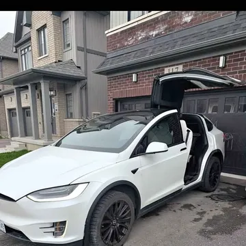 2017 Tesla Model X 75D