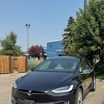 2017 Tesla Model X 90D