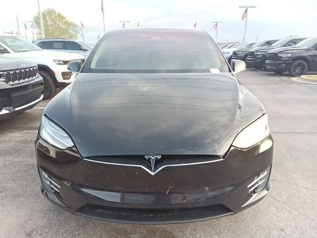 2017 Tesla Model X - Image 9 of 15