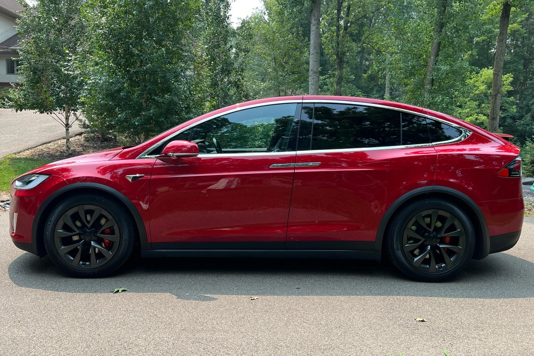 2017 Tesla Model X - Image 3 of 31