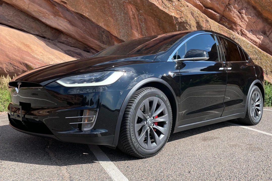 2017 Tesla Model X - Image 11 of 31