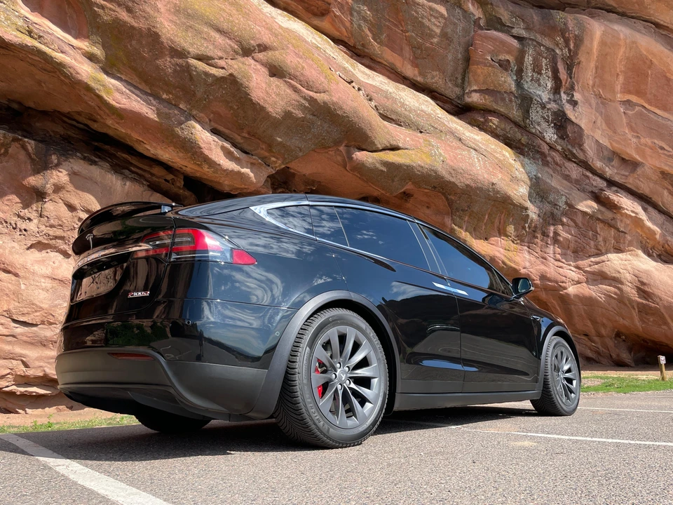 2017 Tesla Model X - Image 22 of 31