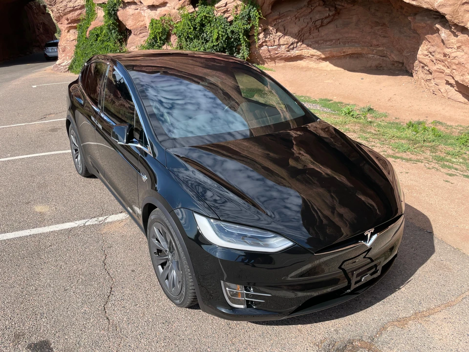 2017 Tesla Model X - Image 27 of 31