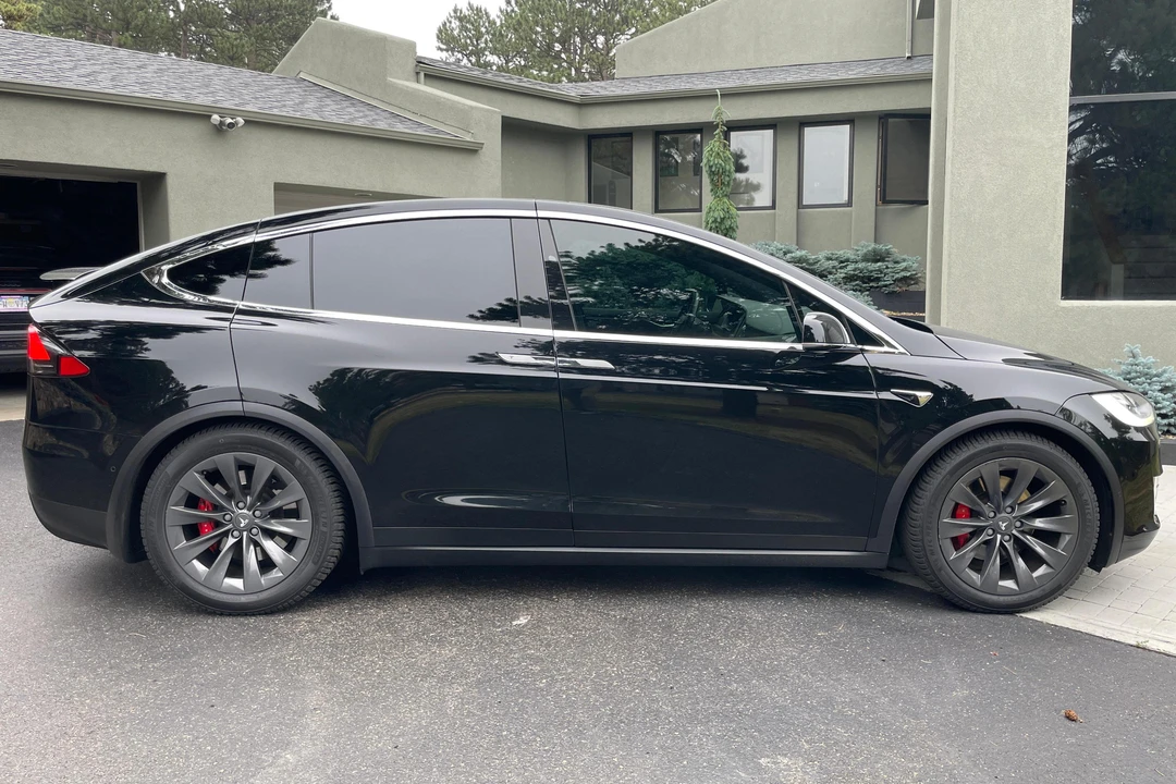 2017 Tesla Model X - Image 3 of 31