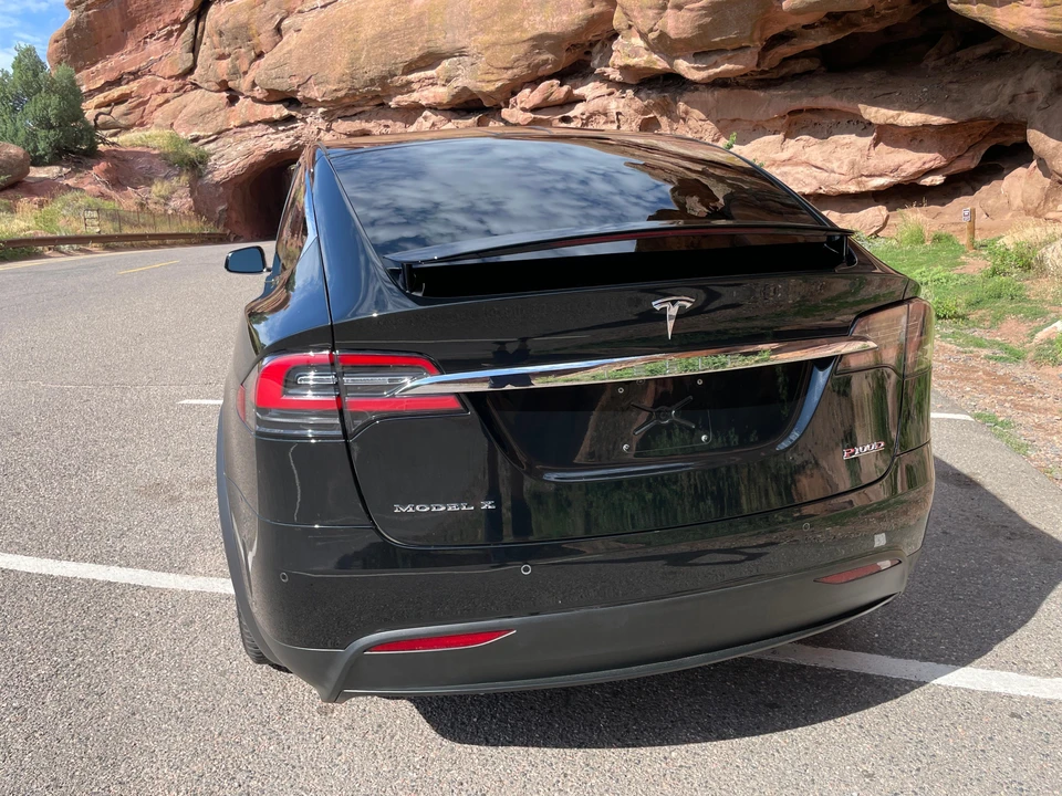 2017 Tesla Model X - Image 20 of 31