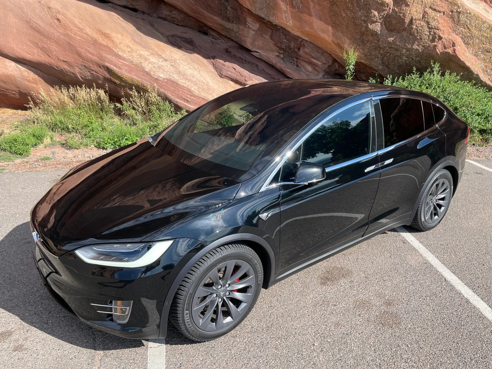 2017 Tesla Model X - Image 13 of 31