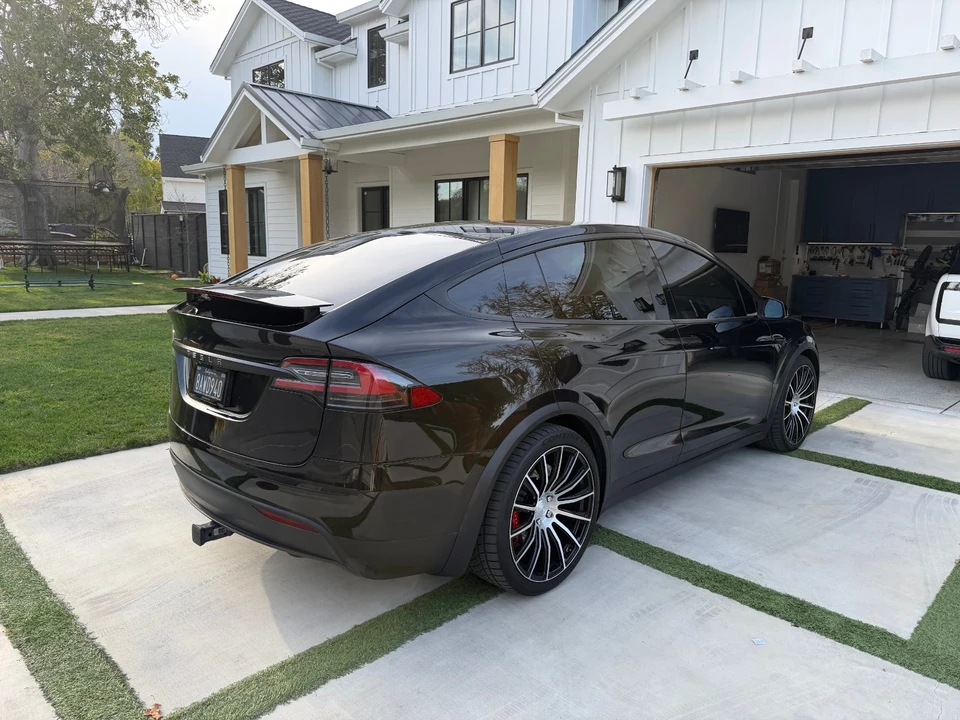 2017 Tesla Model X - Image 6 of 21