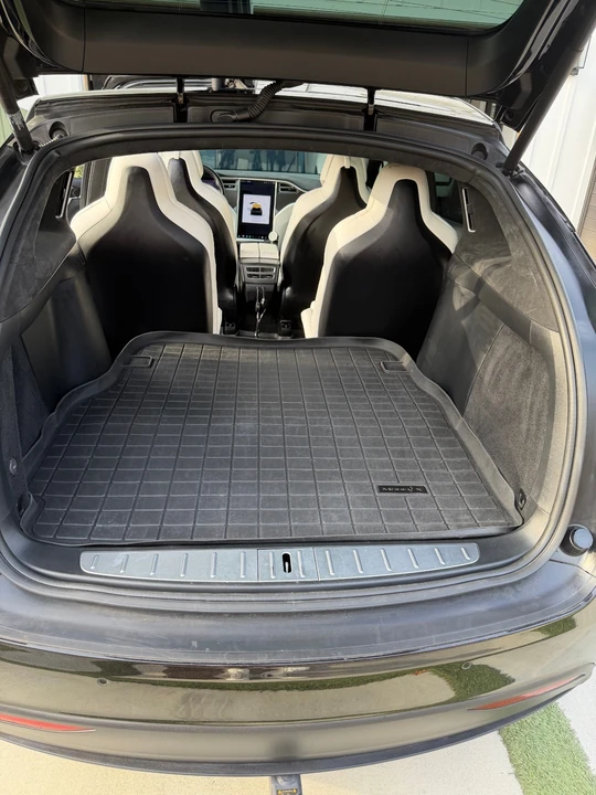 2017 Tesla Model X - Image 17 of 21